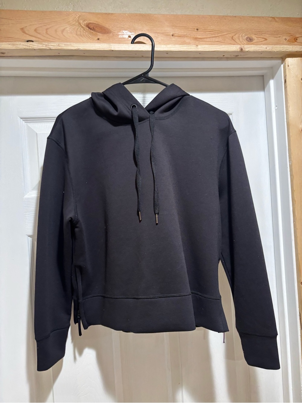 Avia Black Crewneck Hoodie - Minimal Pullover